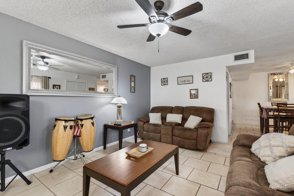 3838 Victoria Drive, West Palm Beach, FL 33406 Photo