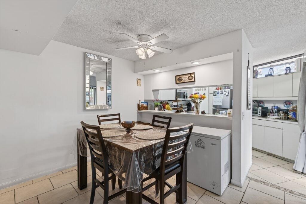 3838 Victoria Drive, West Palm Beach, FL 33406 Photo