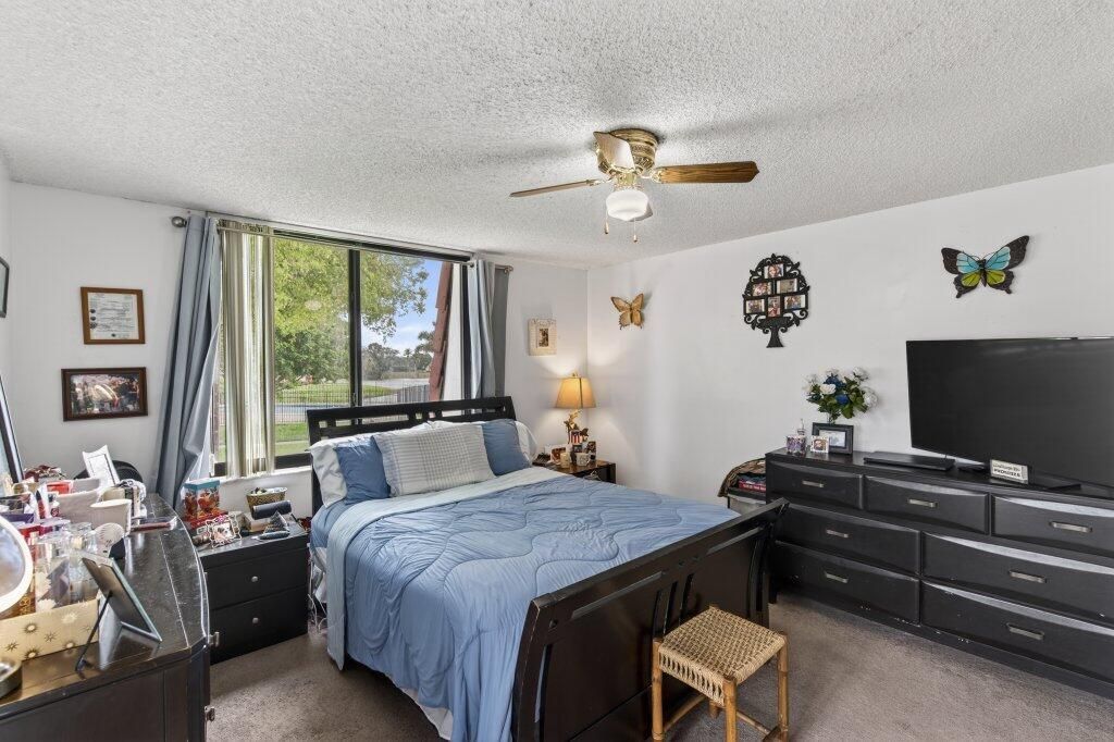 3838 Victoria Drive, West Palm Beach, FL 33406 Photo