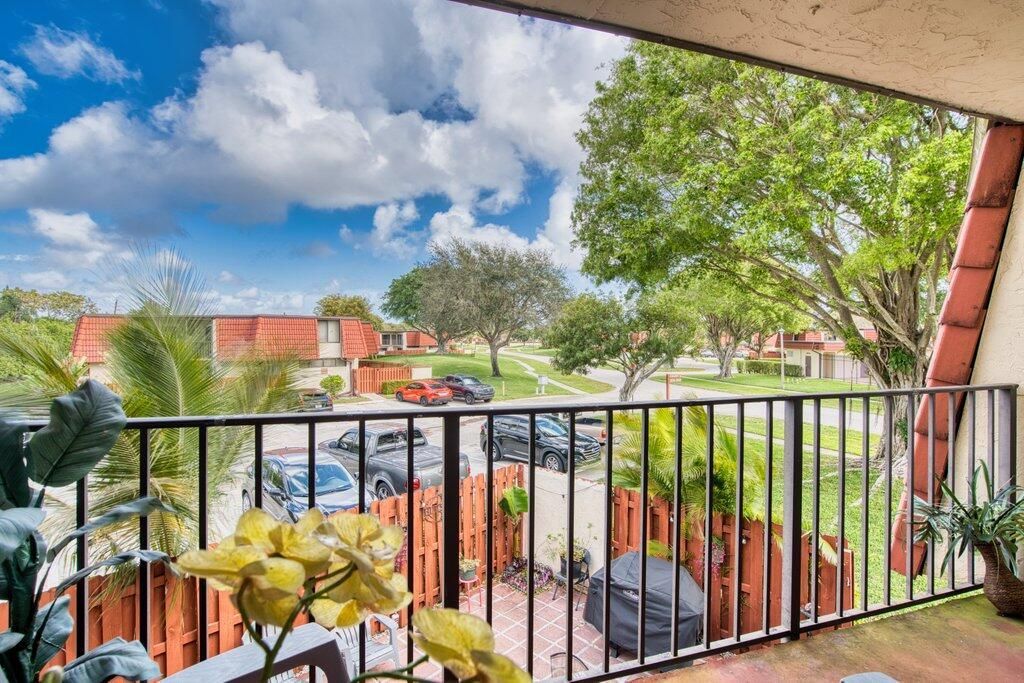 3838 Victoria Drive, West Palm Beach, FL 33406 Photo