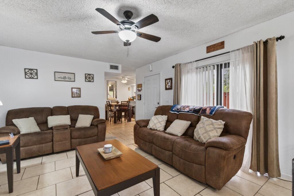 3838 Victoria Drive, West Palm Beach, FL 33406 Photo