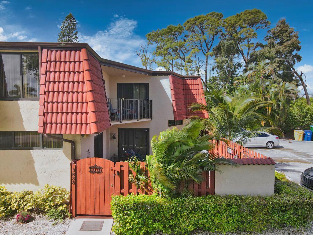 3838 Victoria Drive, West Palm Beach, FL 33406 Photo