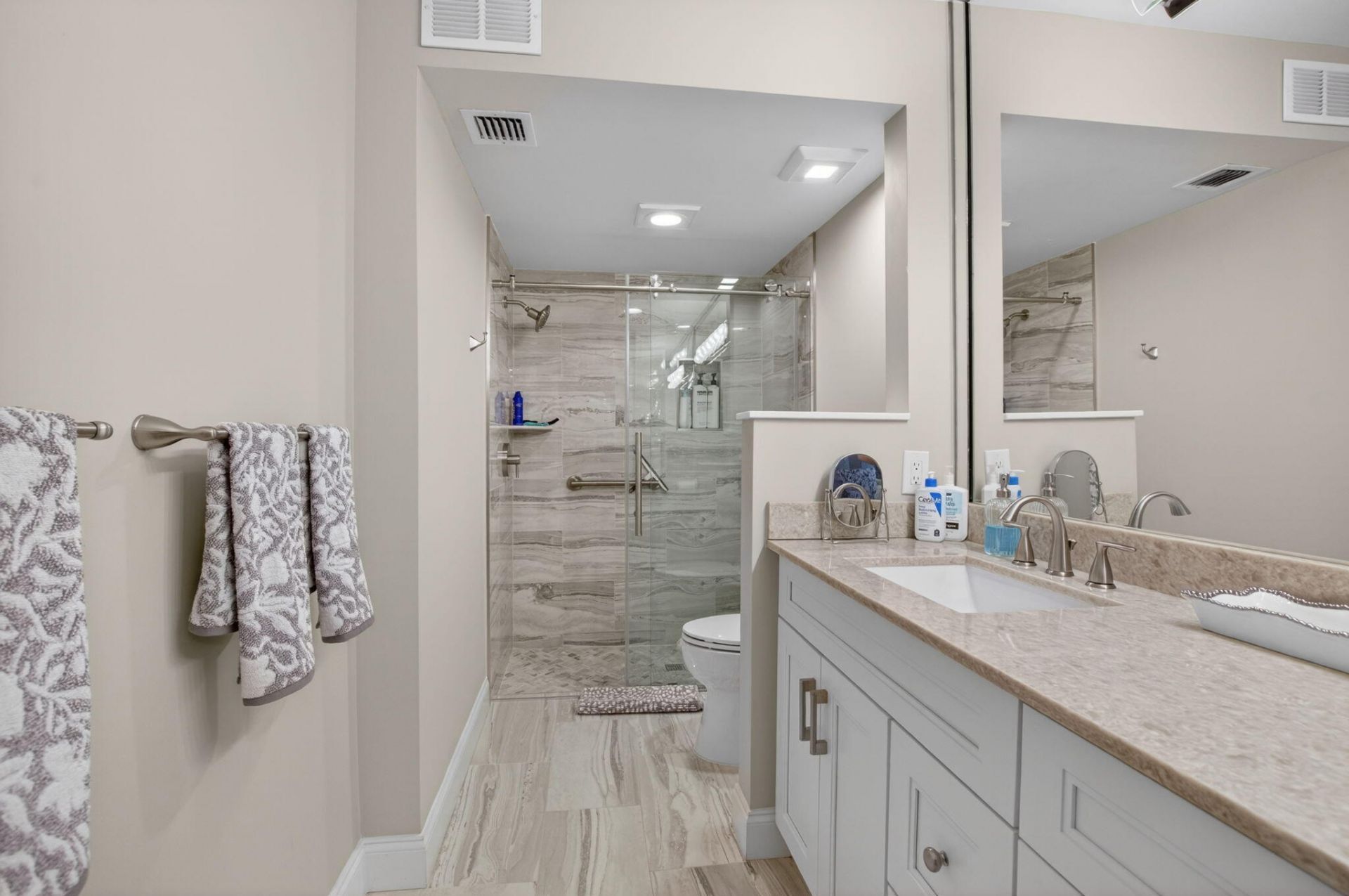 7669 Springwater Place, Unit 102, Boynton Beach, FL 33437 Photo