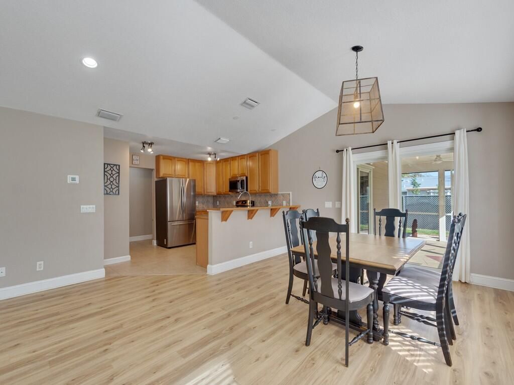 3446 1st Street, Vero Beach, FL 32968 Photo