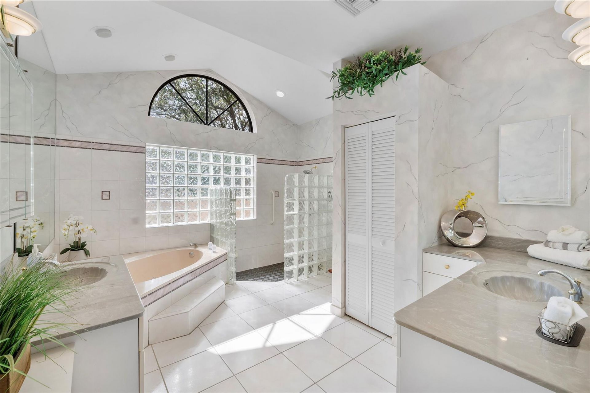 1885 Merion Lane, Coral Springs, FL 33071 Photo