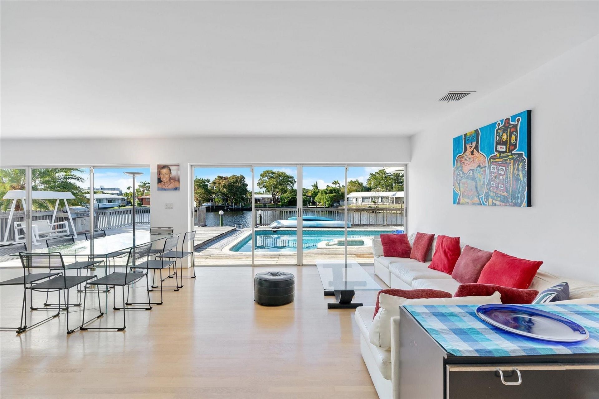 1641 Poinsettia Drive, Fort Lauderdale, FL 33305 Photo