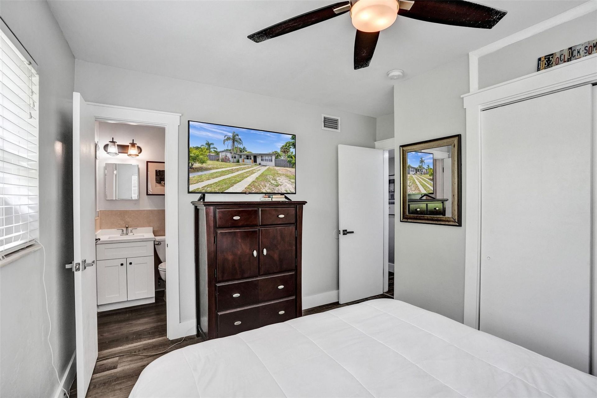 1036 NW 13th St, Fort Lauderdale, FL 33311 Photo