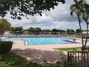 301 Cambridge Road, Unit 301, Hollywood, FL 33024 Photo