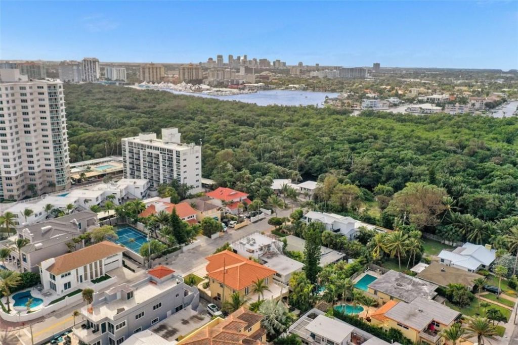 3325 NE 14th Court, Fort Lauderdale, FL 33304 Photo