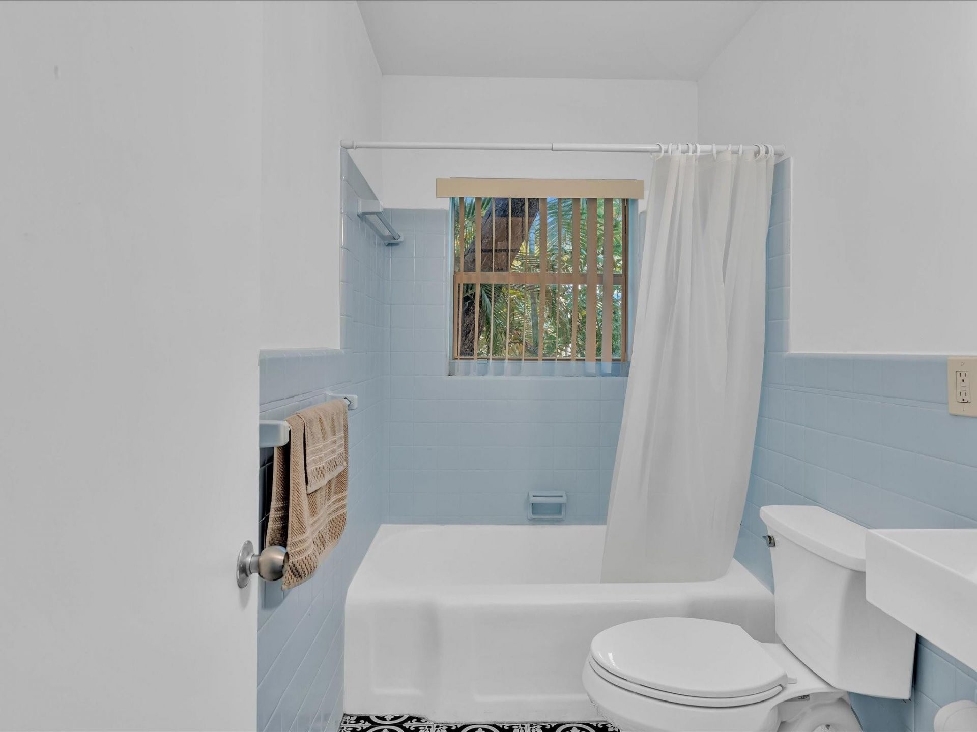 1619 SE 4th Street, Fort Lauderdale, FL 33301 Photo