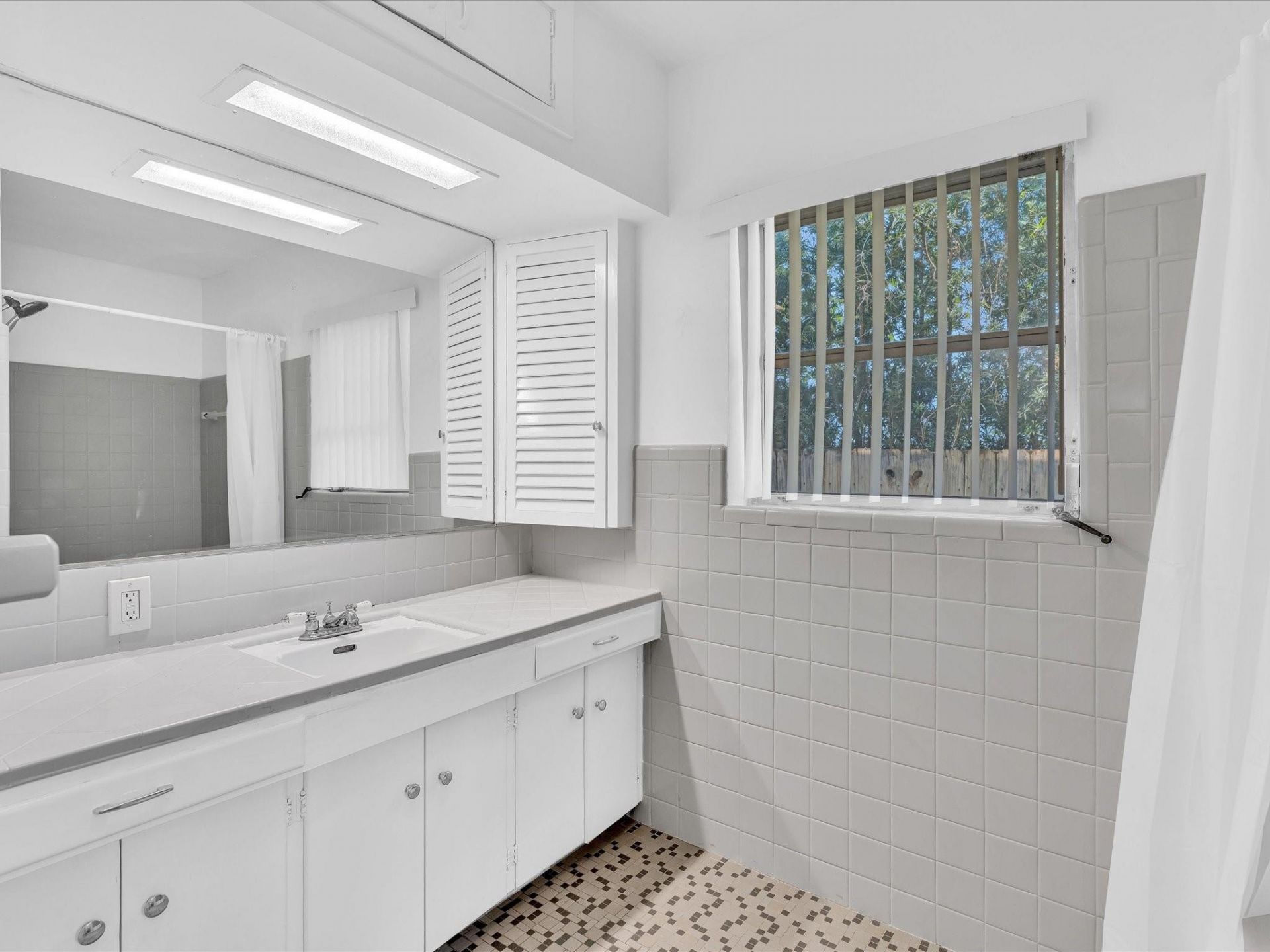 1619 SE 4th Street, Fort Lauderdale, FL 33301 Photo