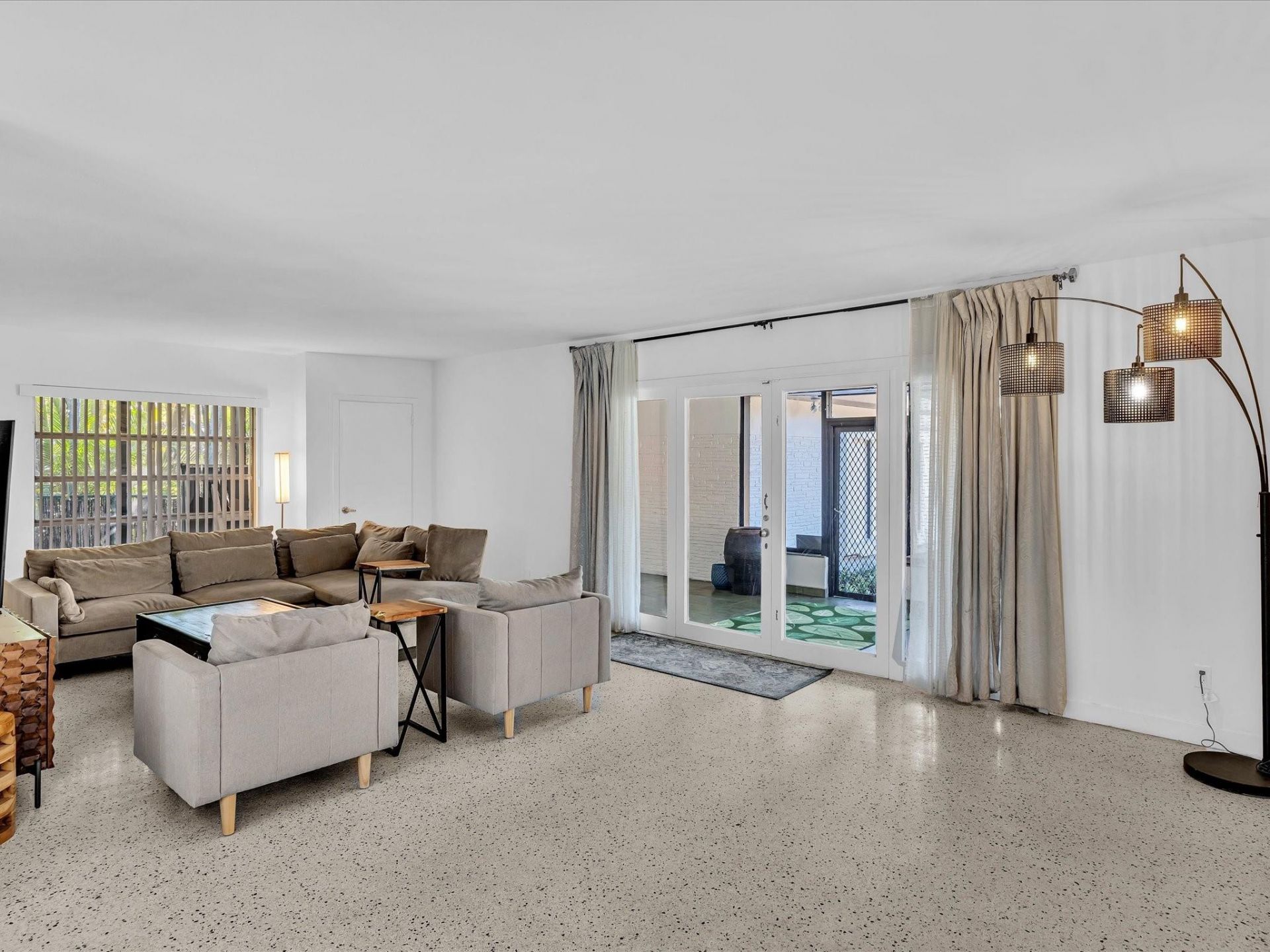 1619 SE 4th Street, Fort Lauderdale, FL 33301 Photo