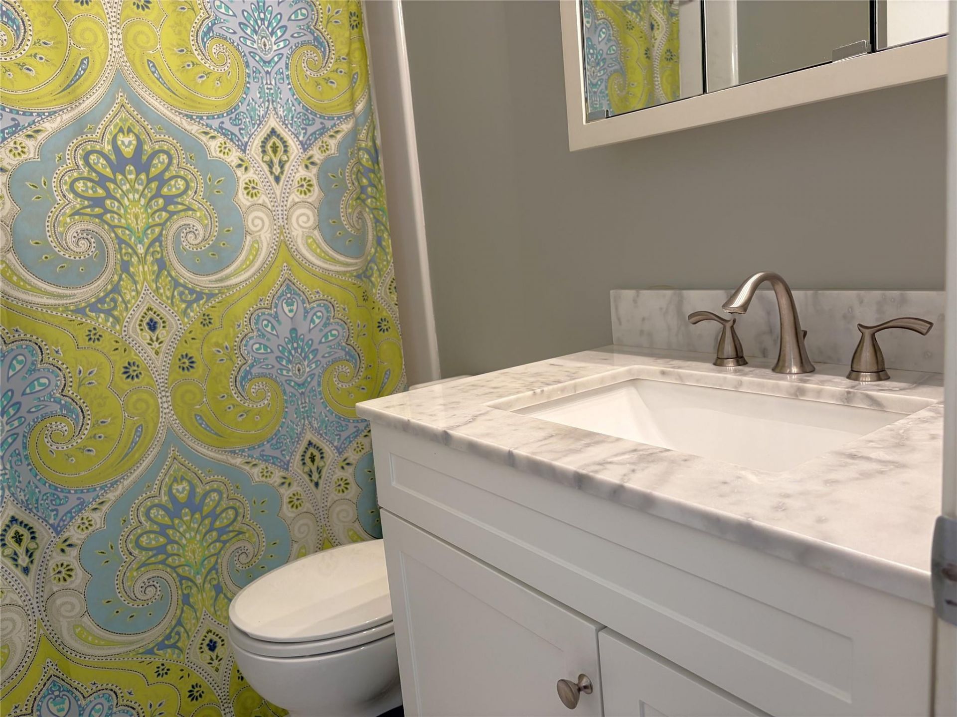 68 Royal Oak Court, Unit 107, Vero Beach, FL 32962 Photo