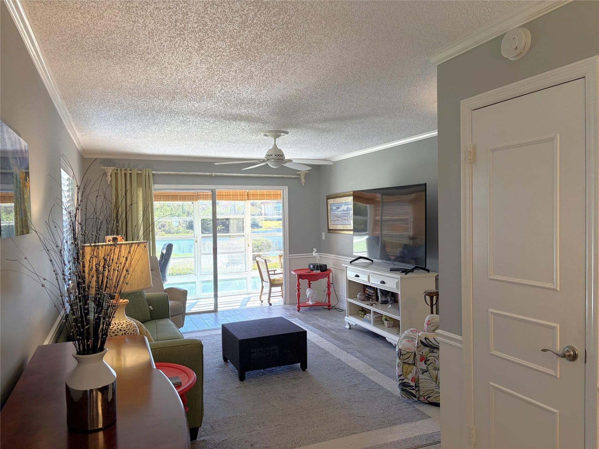 68 Royal Oak Court, Unit 107, Vero Beach, FL 32962 Photo