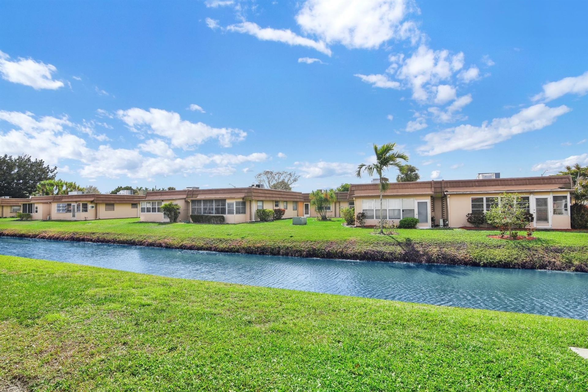 138 Seville, Unit E, Delray Beach, FL 33446 Photo