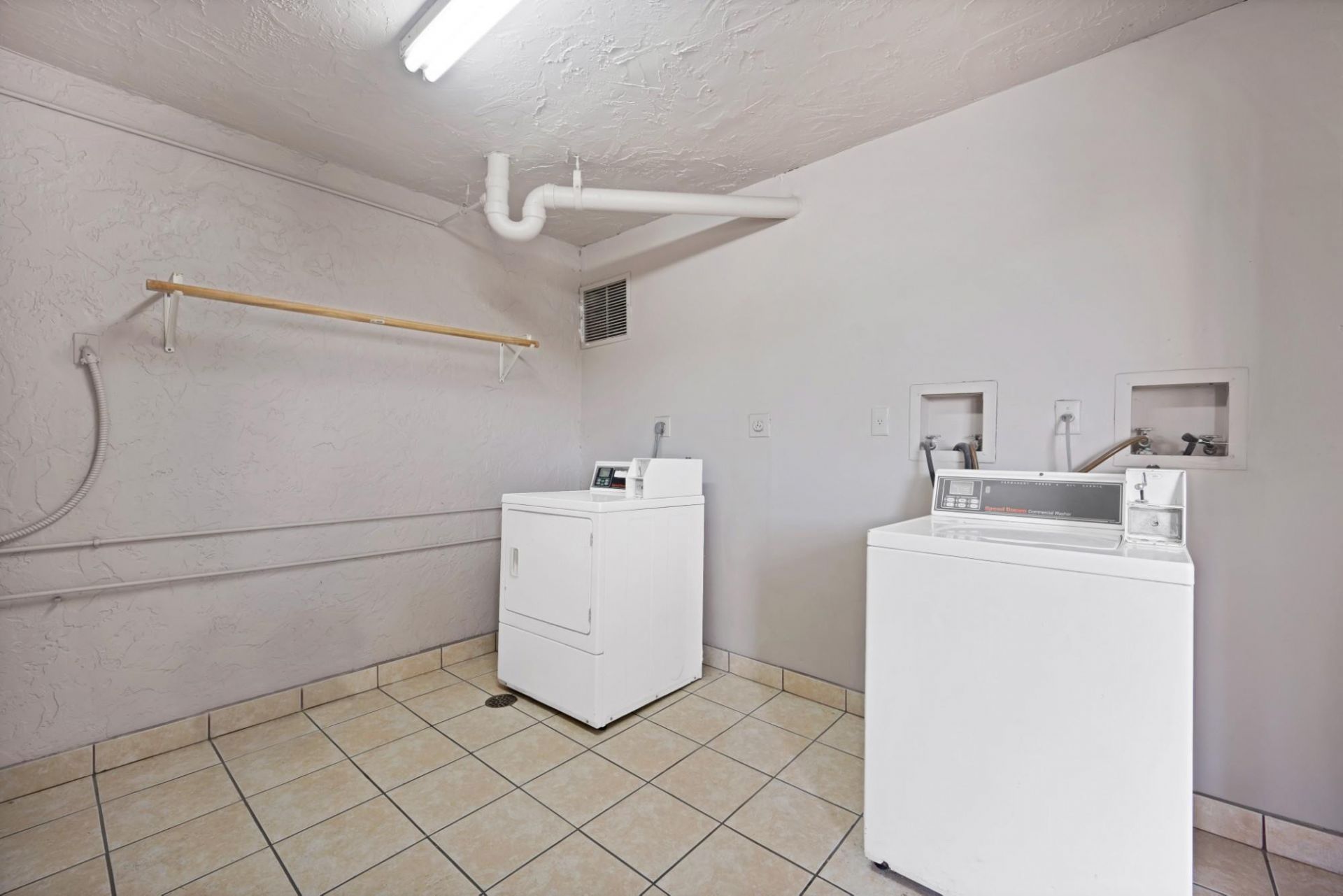 8735 Ramblewood Drive, Unit 409, Coral Springs, FL 33071 Photo