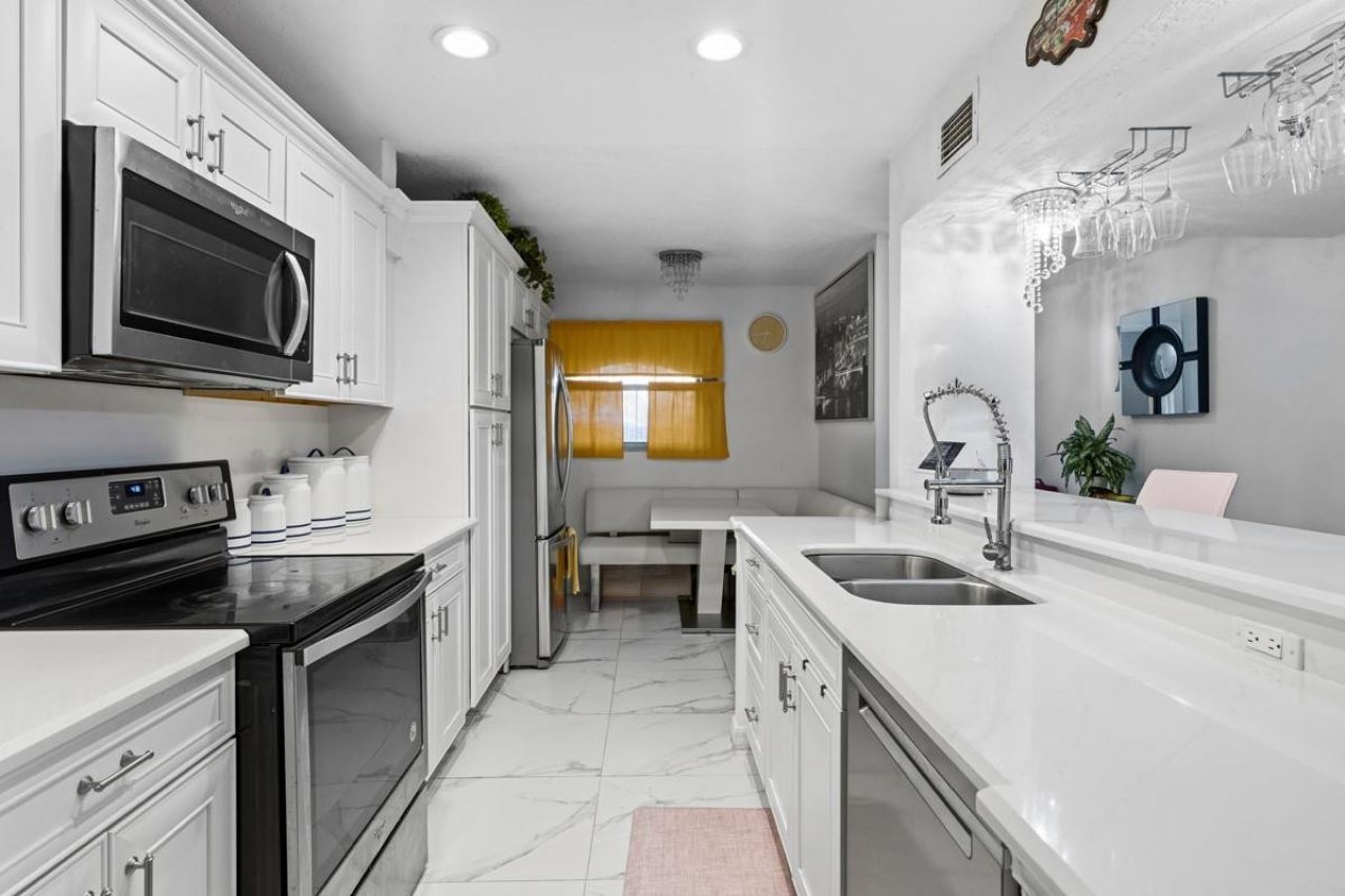 10762 La Placida Drive, Unit 7-107, Coral Springs, FL 33065 Photo