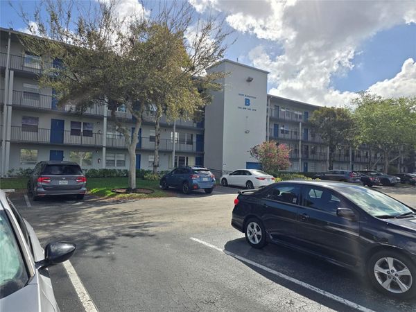 551 SW 135 AV, Unit 216B, Pembroke Pines, FL 33027