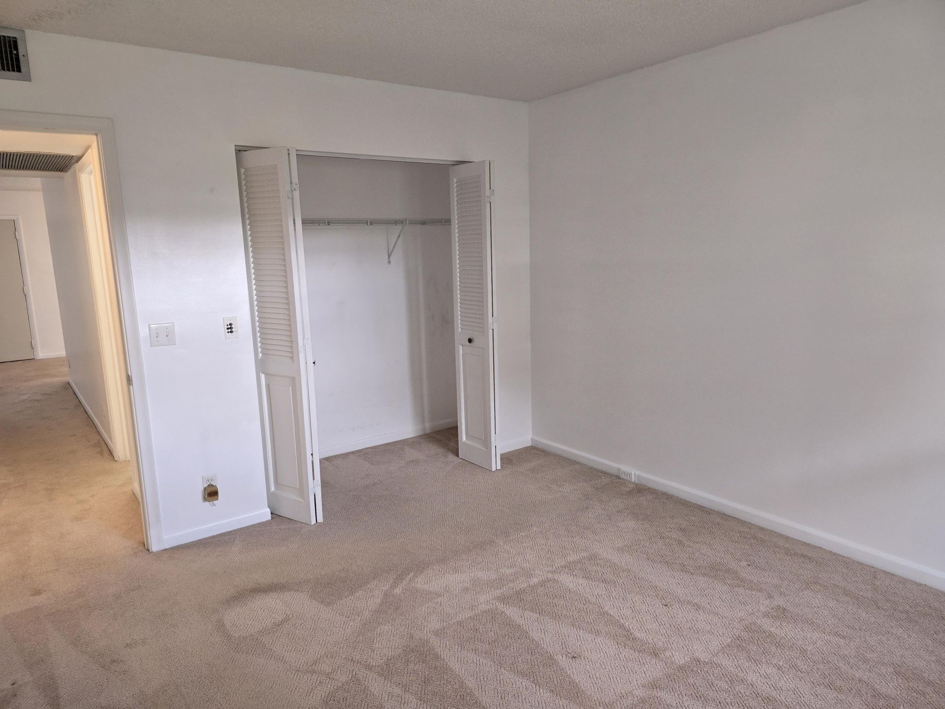 551 SW 135 Avenue, Unit 216b, Pembroke Pines, FL 33027 Photo