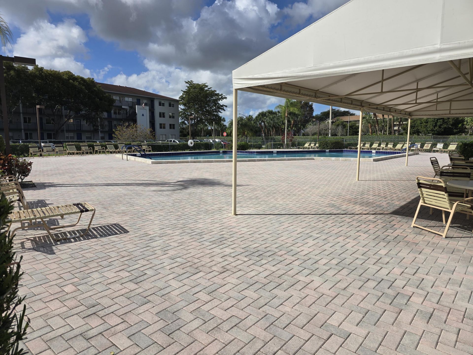 551 SW 135 Avenue, Unit 216b, Pembroke Pines, FL 33027 Photo