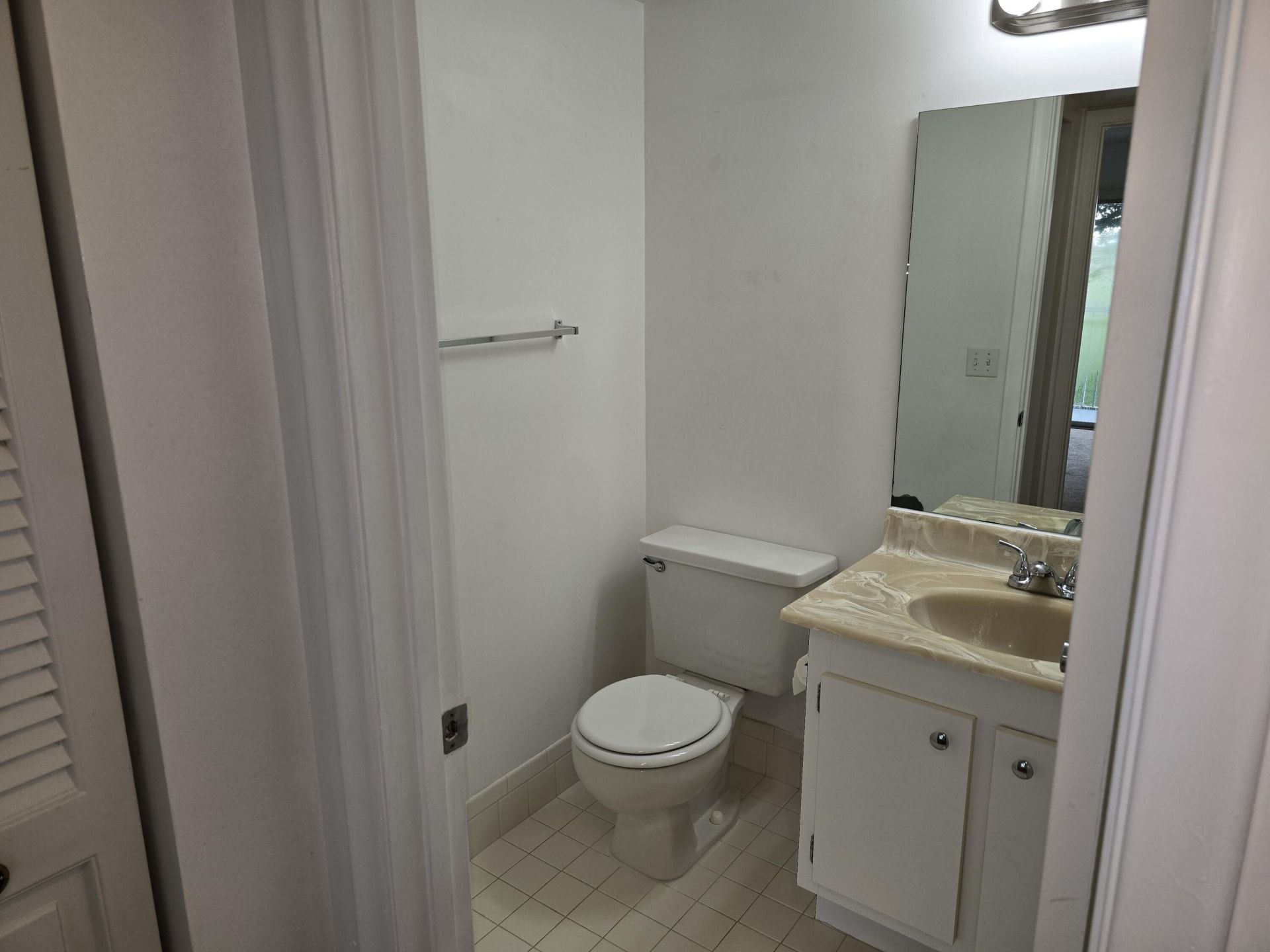551 SW 135 Avenue, Unit 216b, Pembroke Pines, FL 33027 Photo
