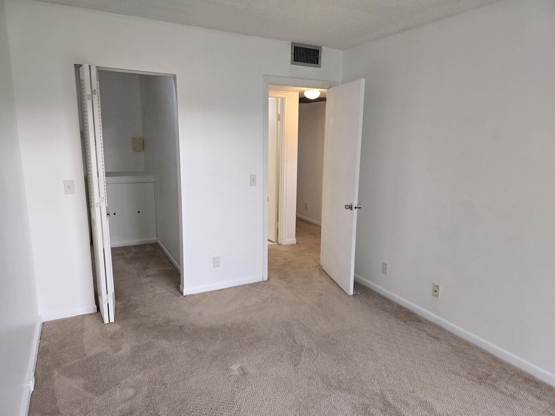 551 SW 135 Avenue, Unit 216b, Pembroke Pines, FL 33027 Photo