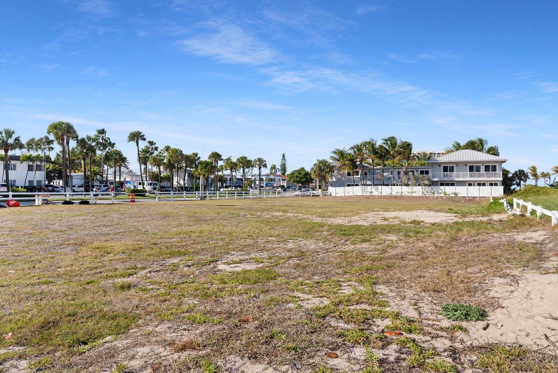 4546-4560 El Mar Drive, Lauderdale by the Sea, FL 33308 Photo