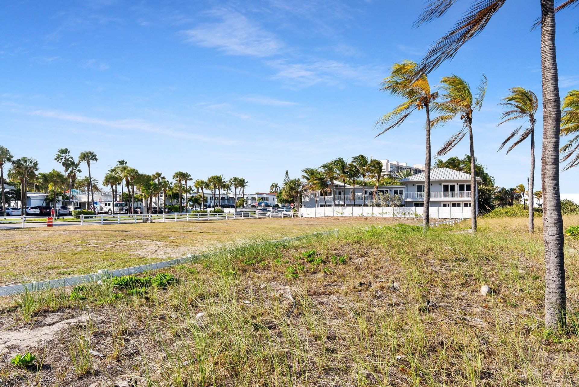 4546-4560 El Mar Drive, Lauderdale by the Sea, FL 33308 Photo