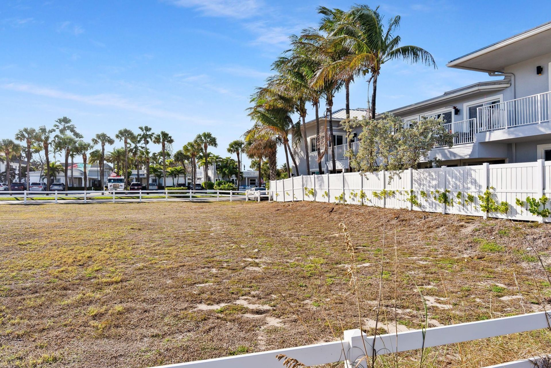 4546-4560 El Mar Drive, Lauderdale by the Sea, FL 33308 Photo