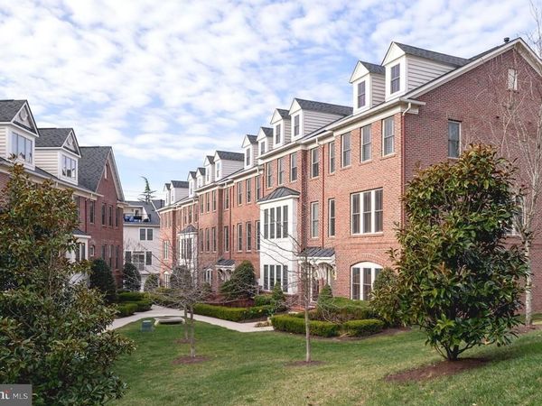 2638 S KENMORE COURT, ARLINGTON, VA 22206