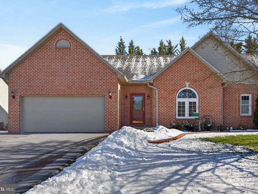 24 Hickory Street, Palmyra, PA 17078 Main Photo