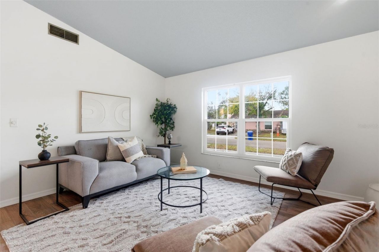 1245 Coolmont Drive , Brandon, FL 33511 Photo