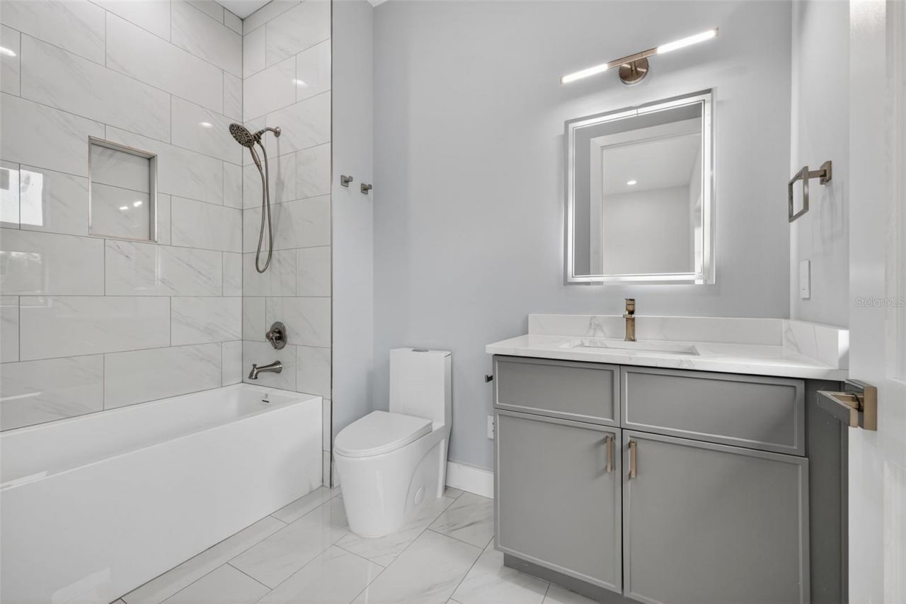 4527 26th Avenue S, Saint Petersburg, FL 33711 Photo