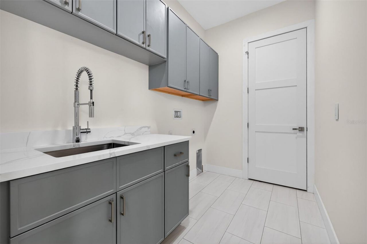 4527 26th Avenue S, Saint Petersburg, FL 33711 Photo