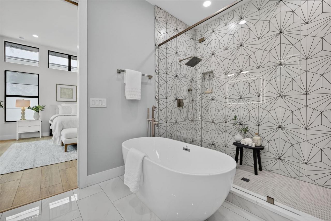 4527 26th Avenue S, Saint Petersburg, FL 33711 Photo