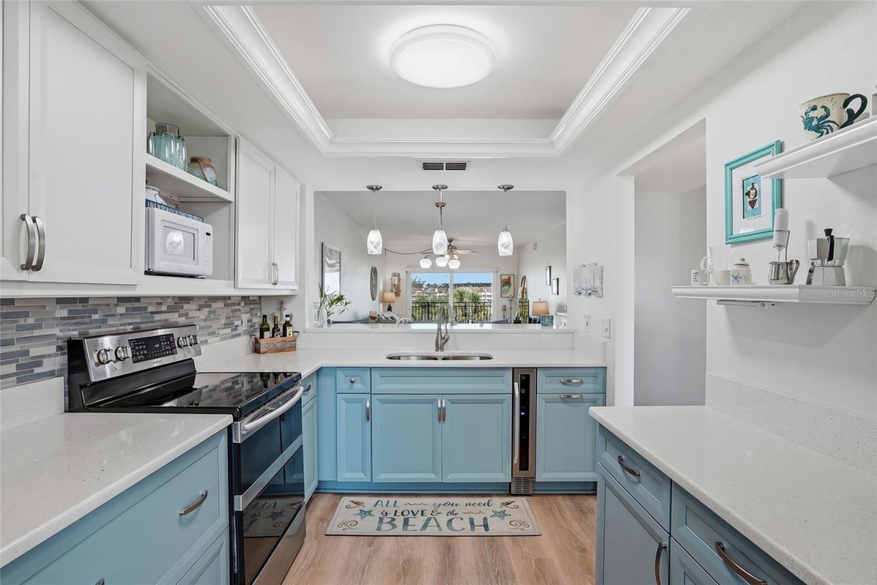 11901 Lagoon Lane , Unit 303, Treasure Island, FL 33706 Photo