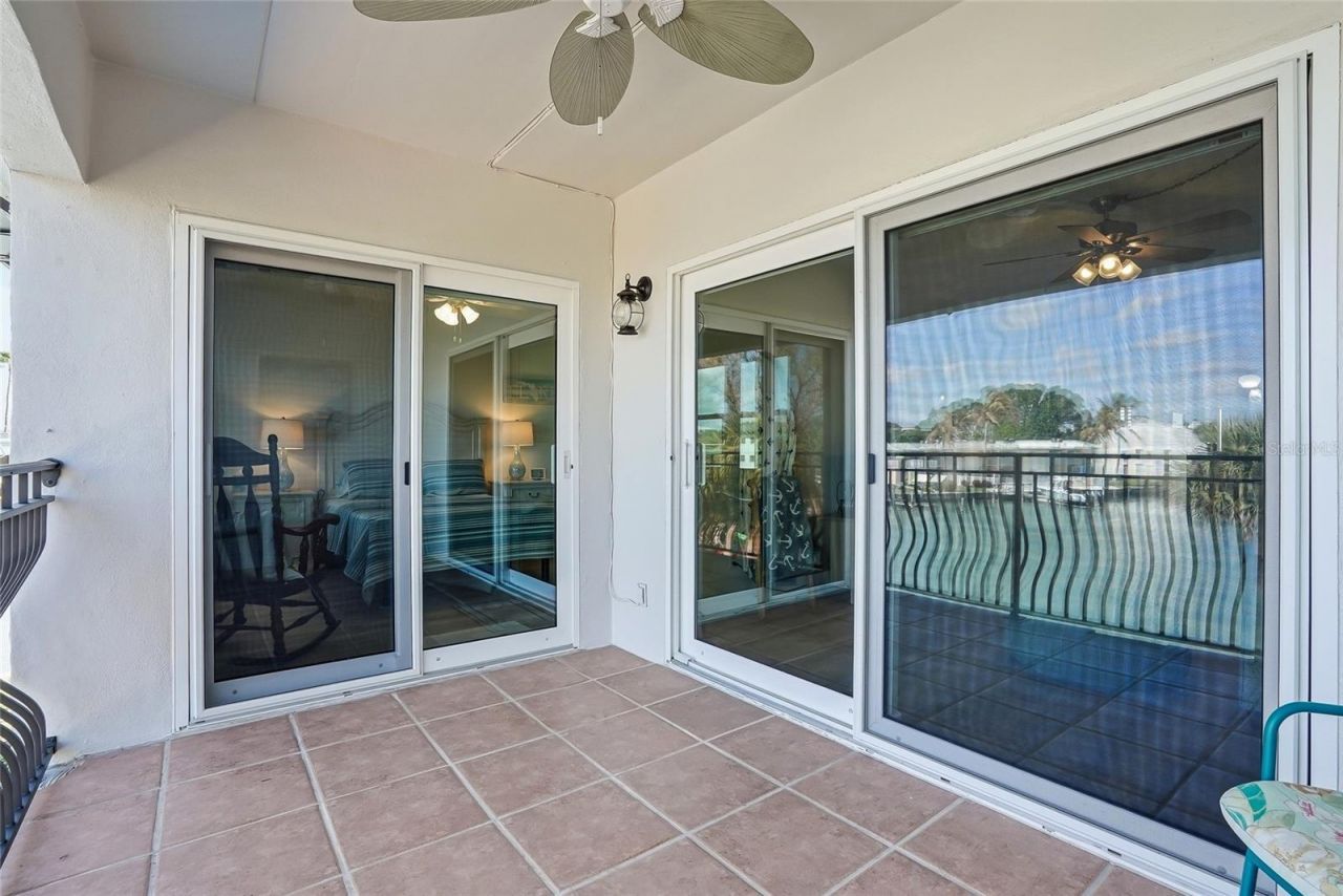 11901 Lagoon Lane , Unit 303, Treasure Island, FL 33706 Photo