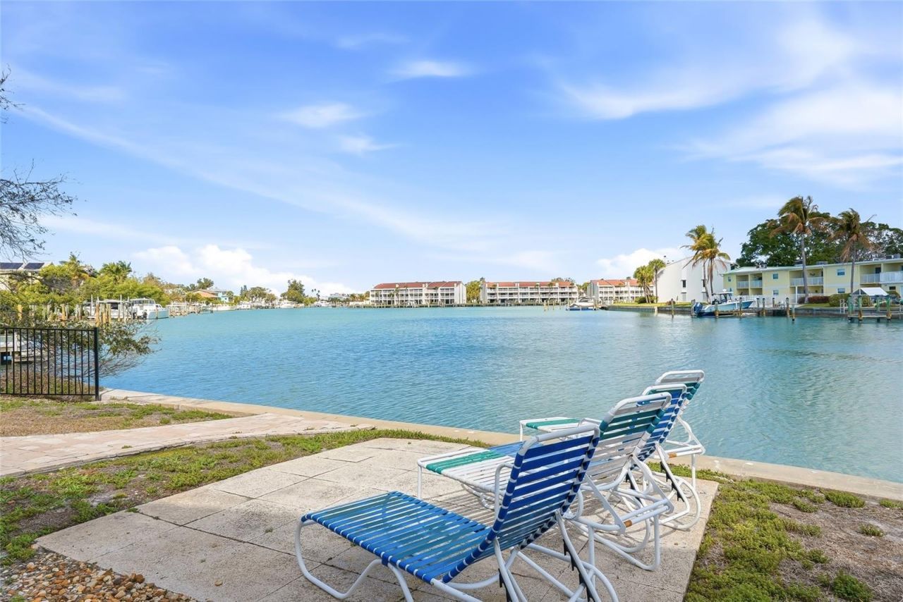 11901 Lagoon Lane , Unit 303, Treasure Island, FL 33706 Photo