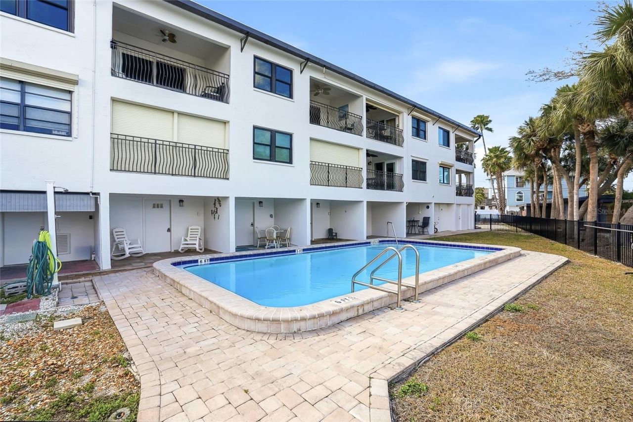 11901 Lagoon Lane , Unit 303, Treasure Island, FL 33706 Photo