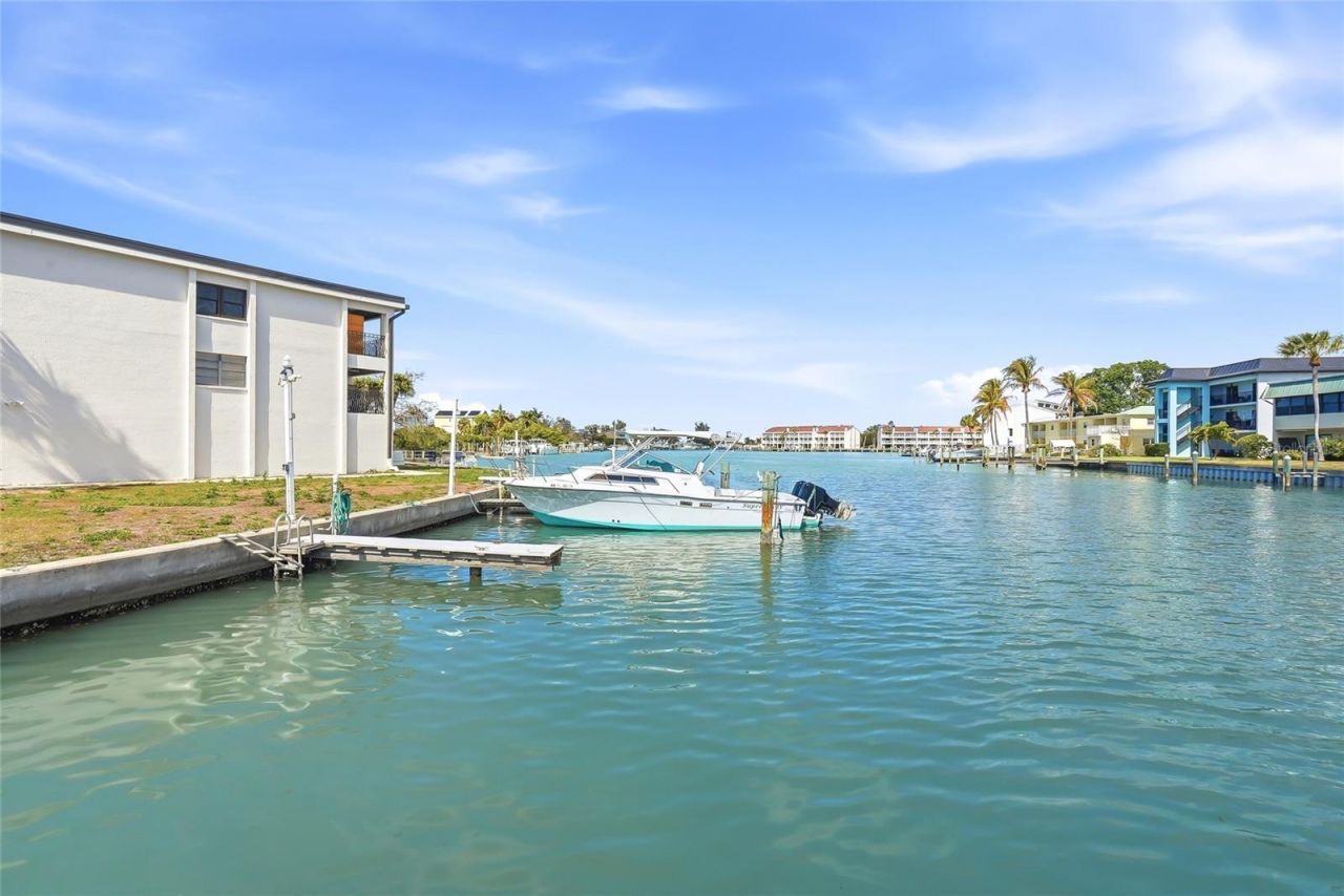 11901 Lagoon Lane , Unit 303, Treasure Island, FL 33706 Photo