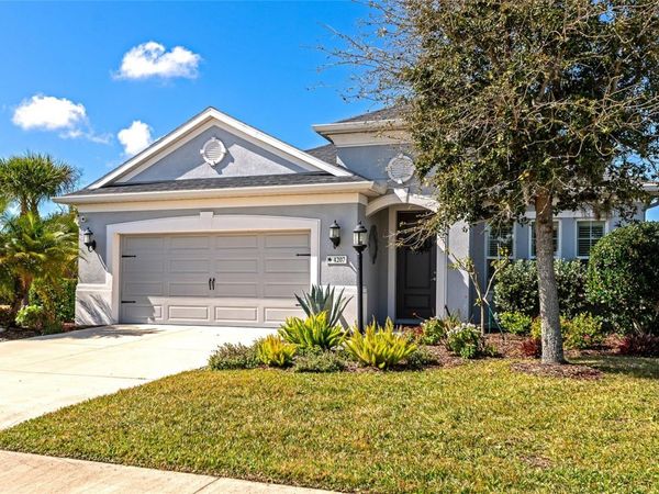 4207 COTTAGE HILL AVENUE , PARRISH, FL 34219