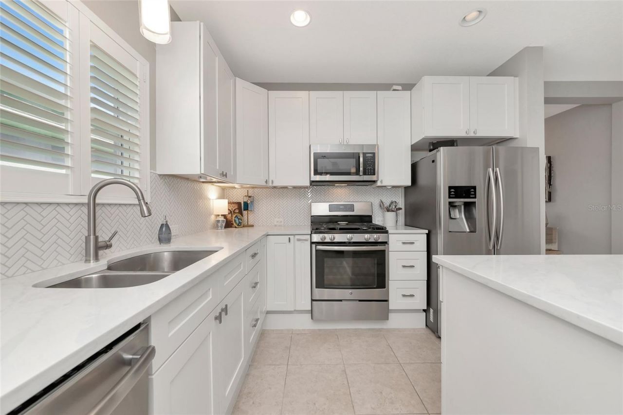 4207 Cottage Hill Avenue, Parrish, FL 34219 Photo