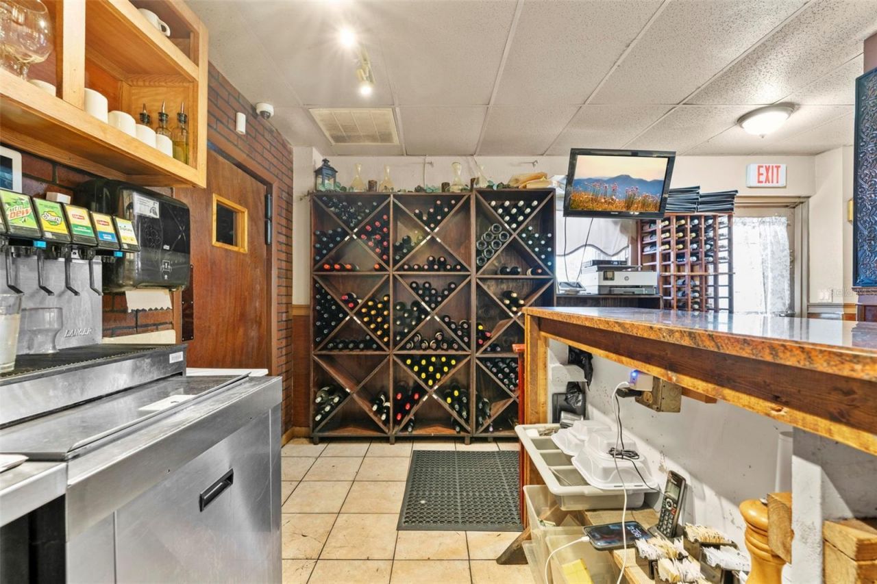 7390 Shoal Line Boulevard , Weeki Wachee, FL 34607 Photo