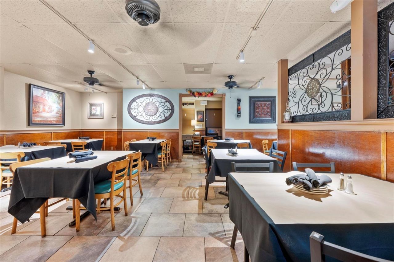 7390 Shoal Line Boulevard , Weeki Wachee, FL 34607 Photo