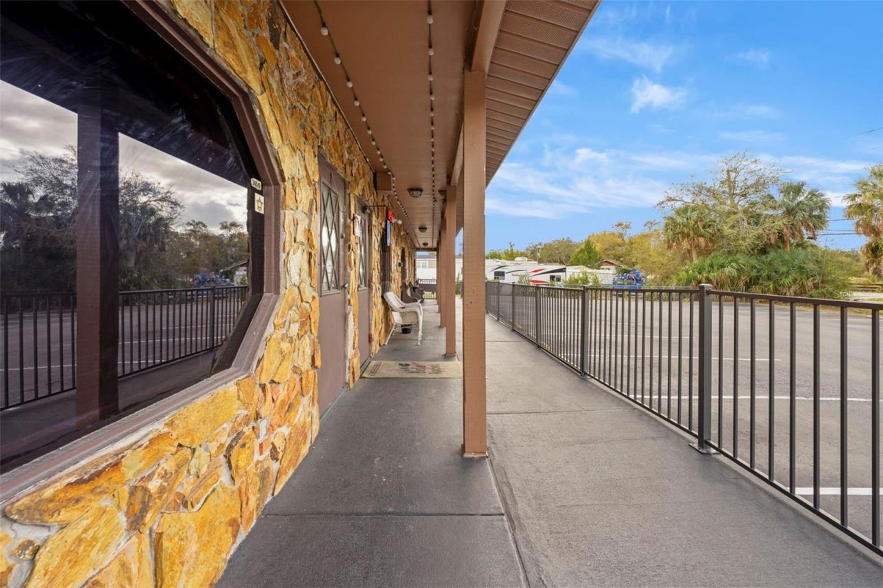 7390 Shoal Line Boulevard , Weeki Wachee, FL 34607 Photo