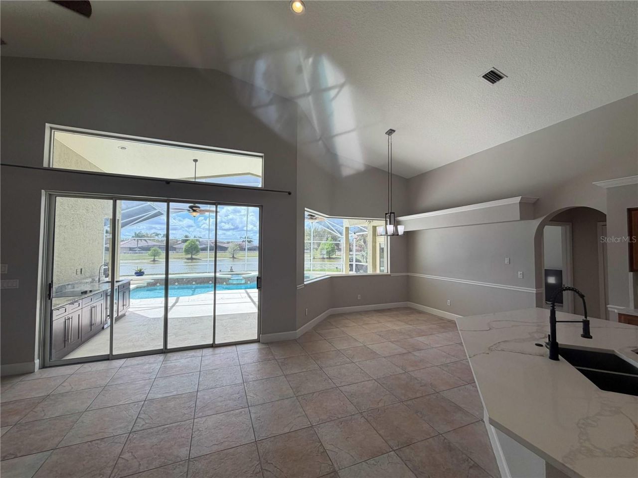 5290 Chiswick Circle , Belle Isle, FL 32812 Photo