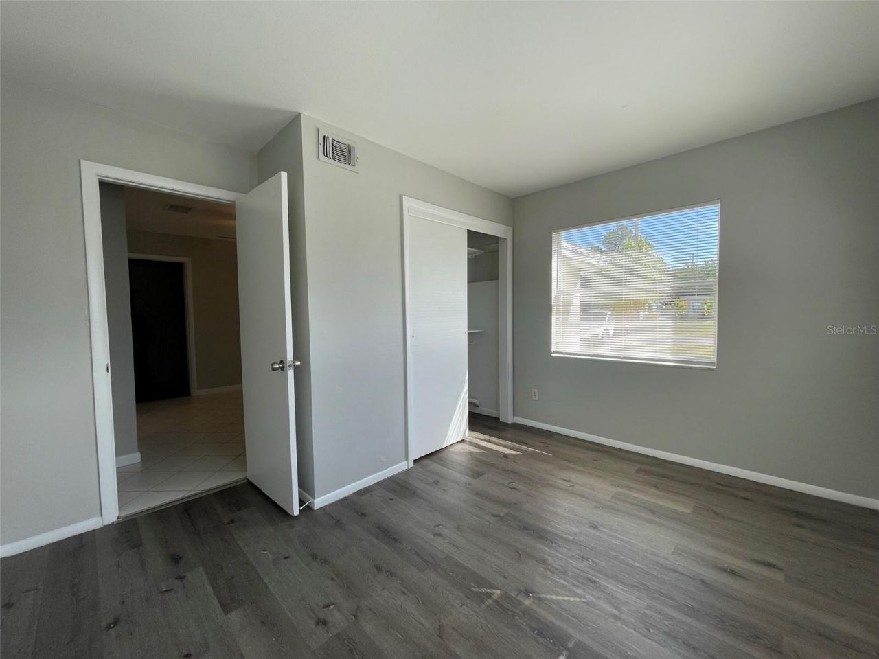 673 59th Street S, Saint Petersburg, FL 33707 Photo