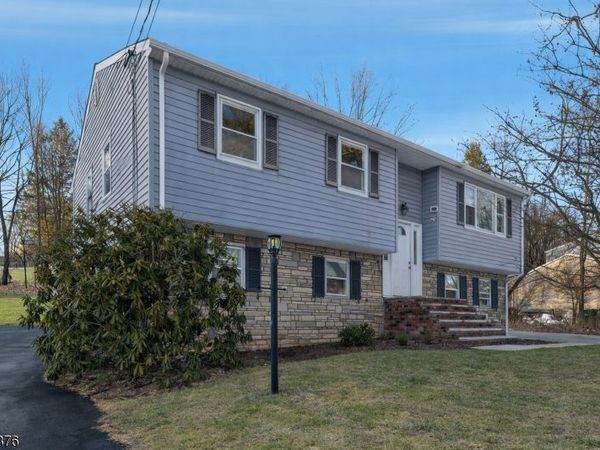6 Brookside Ave, Mansfield, NJ 07840