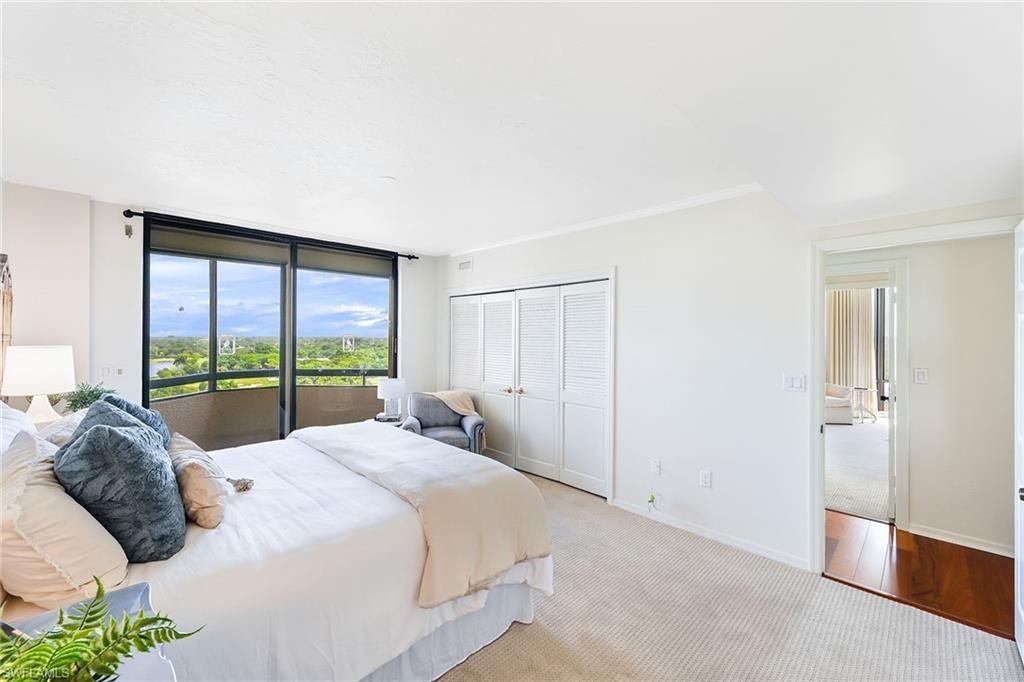 6075 Pelican Bay Blvd, Unit 1105, Naples, FL 34108 Photo