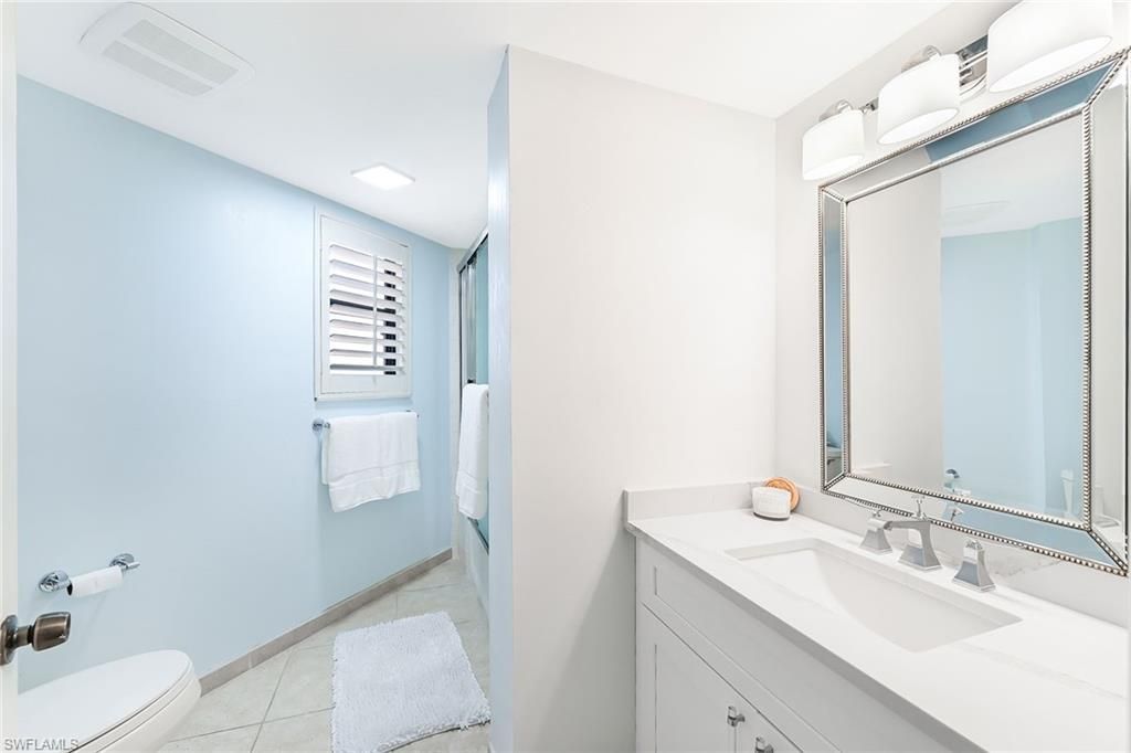 6075 Pelican Bay Blvd, Unit 1105, Naples, FL 34108 Photo